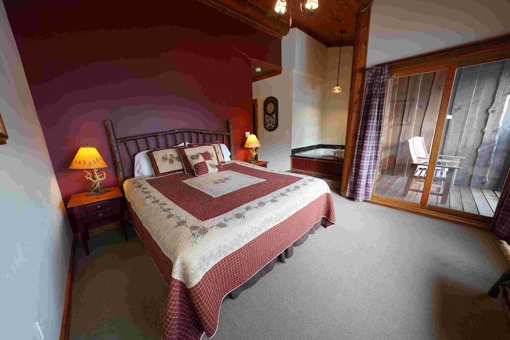 Ampersand Bay Resort photo 9