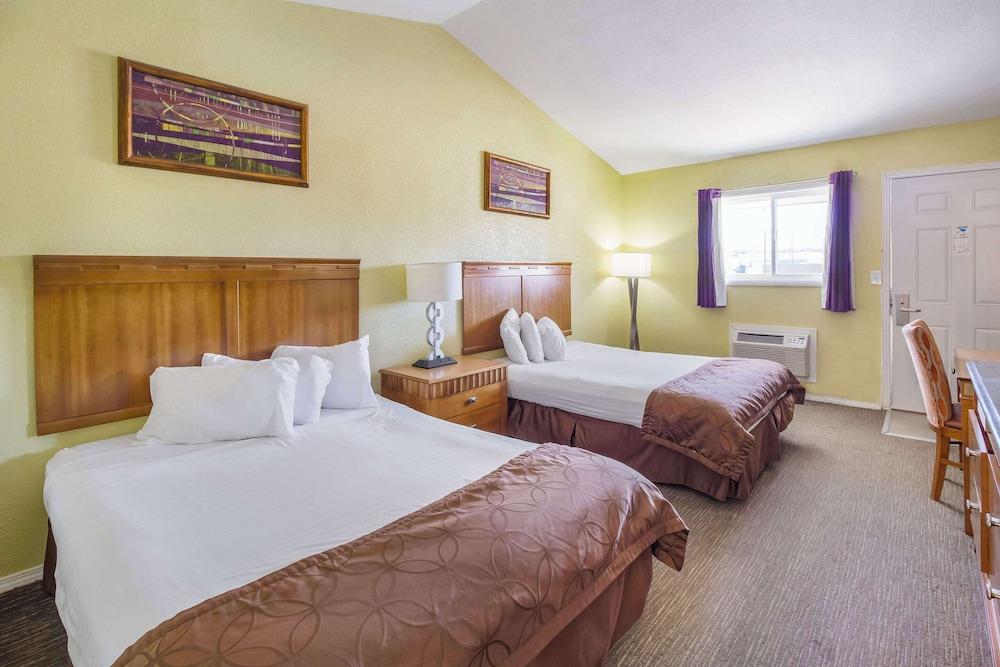 Rodeway Inn Casper photo 42