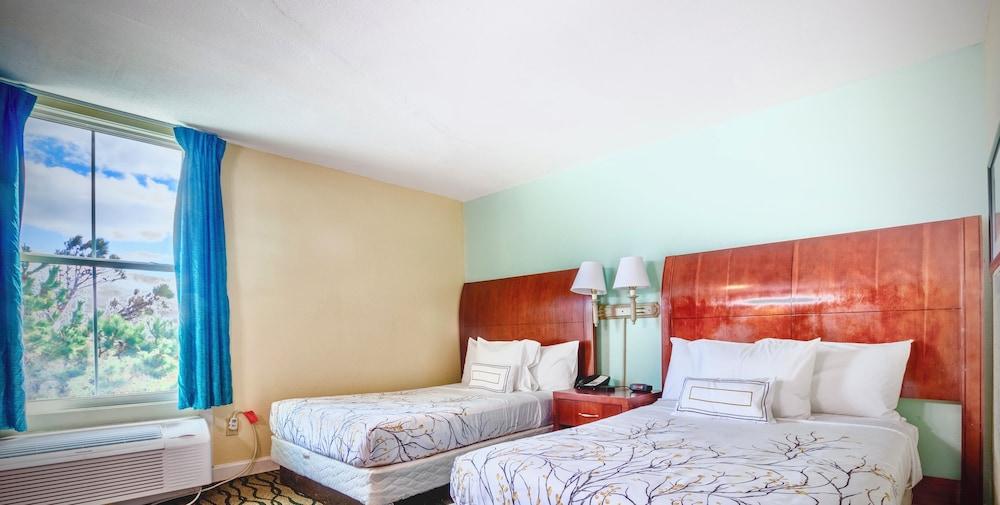 Ocean Sands Beach Boutique Inn - Stay At the Beach photo 18
