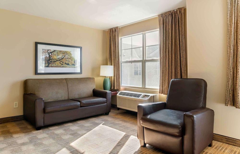 Extended Stay America Suites Houston Med Ctr Braeswood Bl photo 45