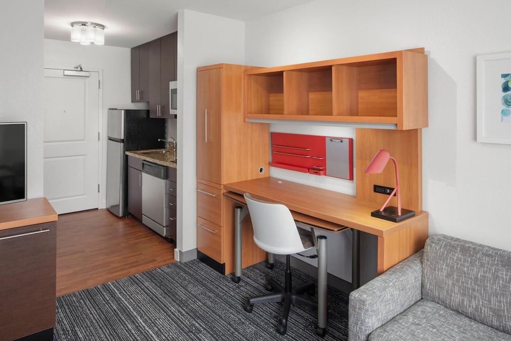 TownePlace Suites by Marriott Bangor photo 6