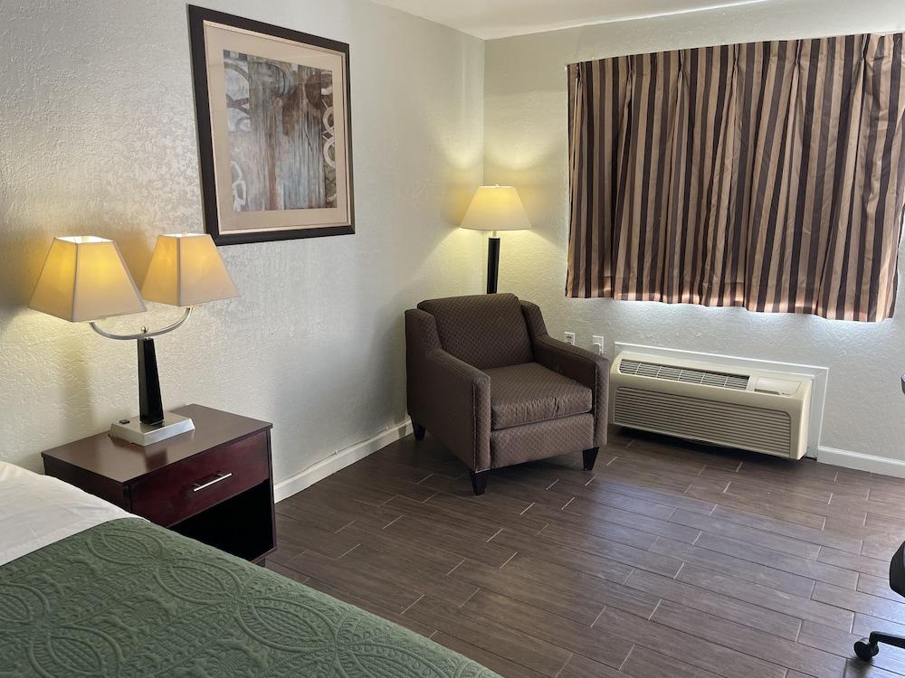 Del Rio Inn photo 4