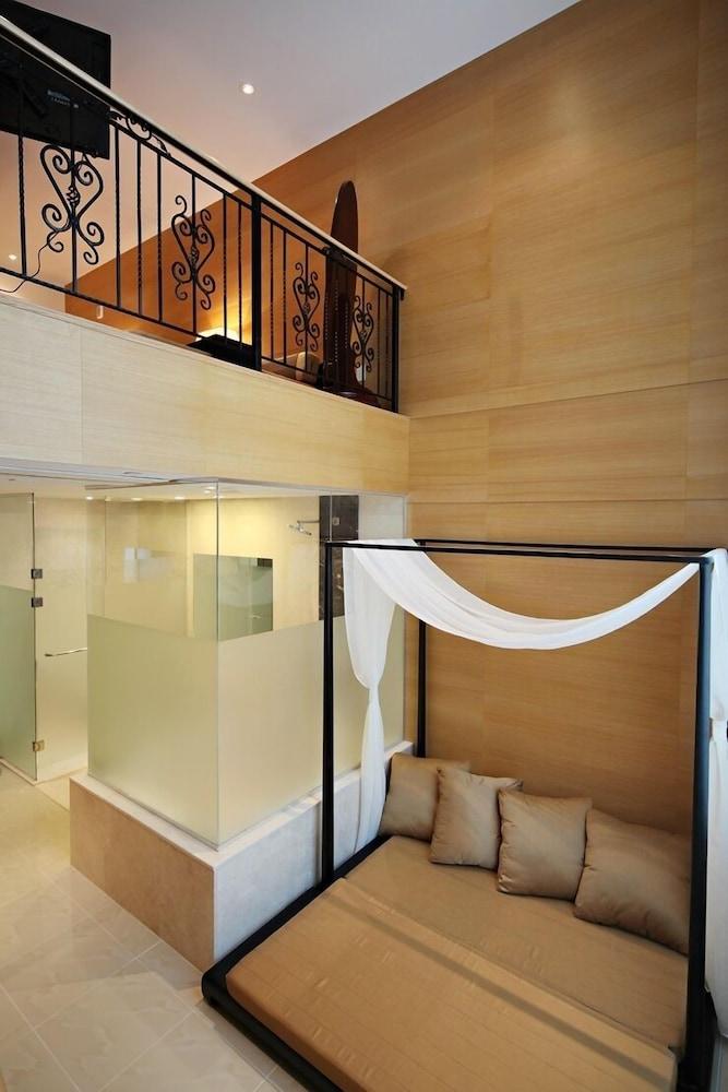 The One Boutique Hotel photo 30