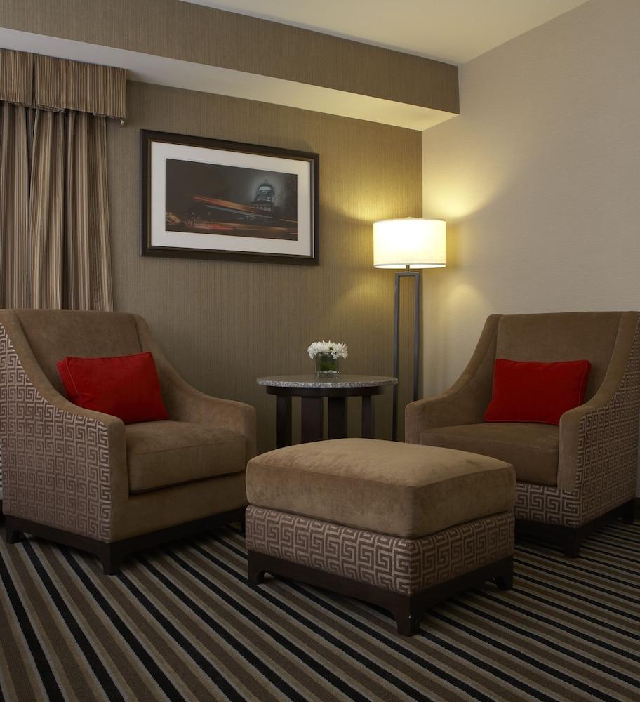 The Madison Concourse Hotel and Governor's Club photo 6