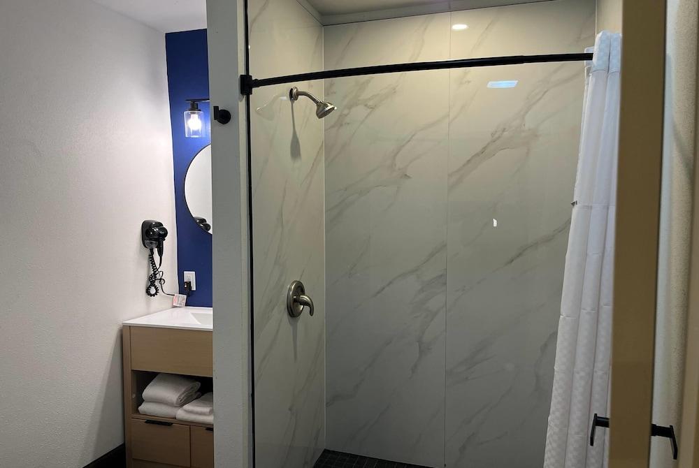 Travelodge By Wyndham Bainbridge photo 6