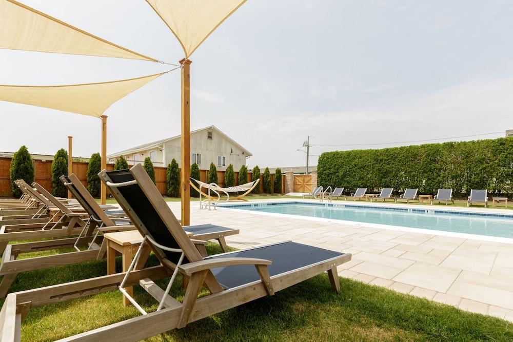 Ocean Resort Inn photo 24