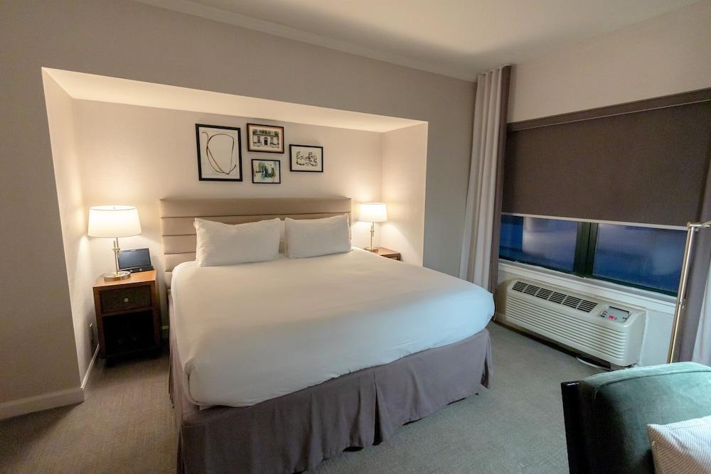 Claridge House Chicago, Tapestry Collection by Hilton photo 23