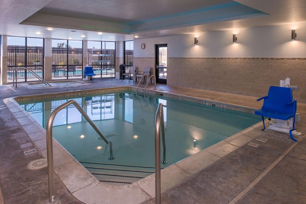 Courtyard Marriott Victorville photo 31