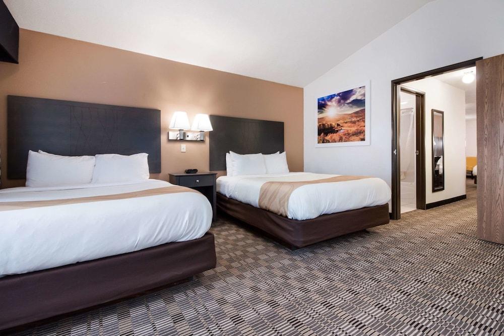 Quality Inn & Suites McCook photo 18
