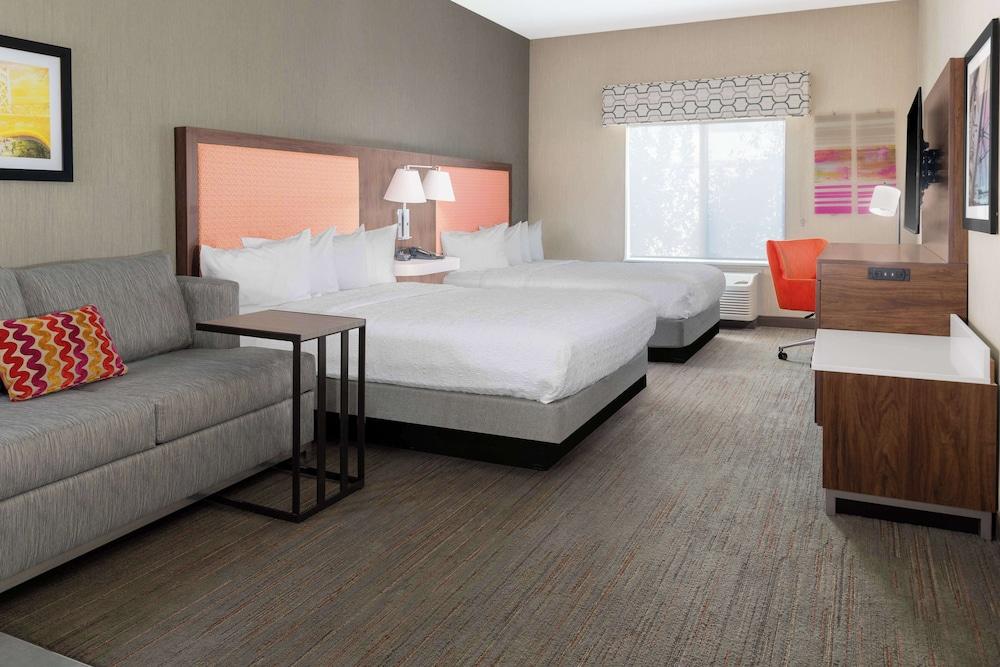 Hampton Inn & Suites Sacramento-Cal Expo photo 22