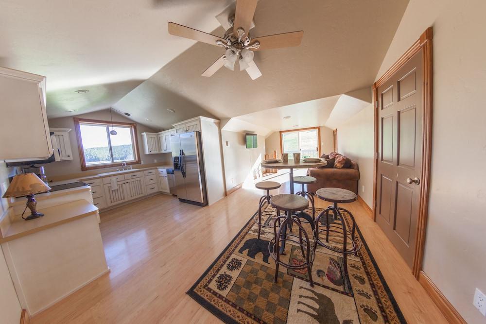 Star Valley Lodge photo 9