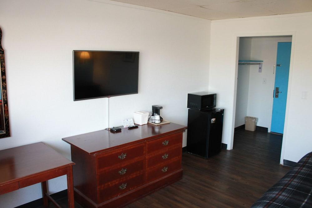 Wyatt Earp Hotel photo 18