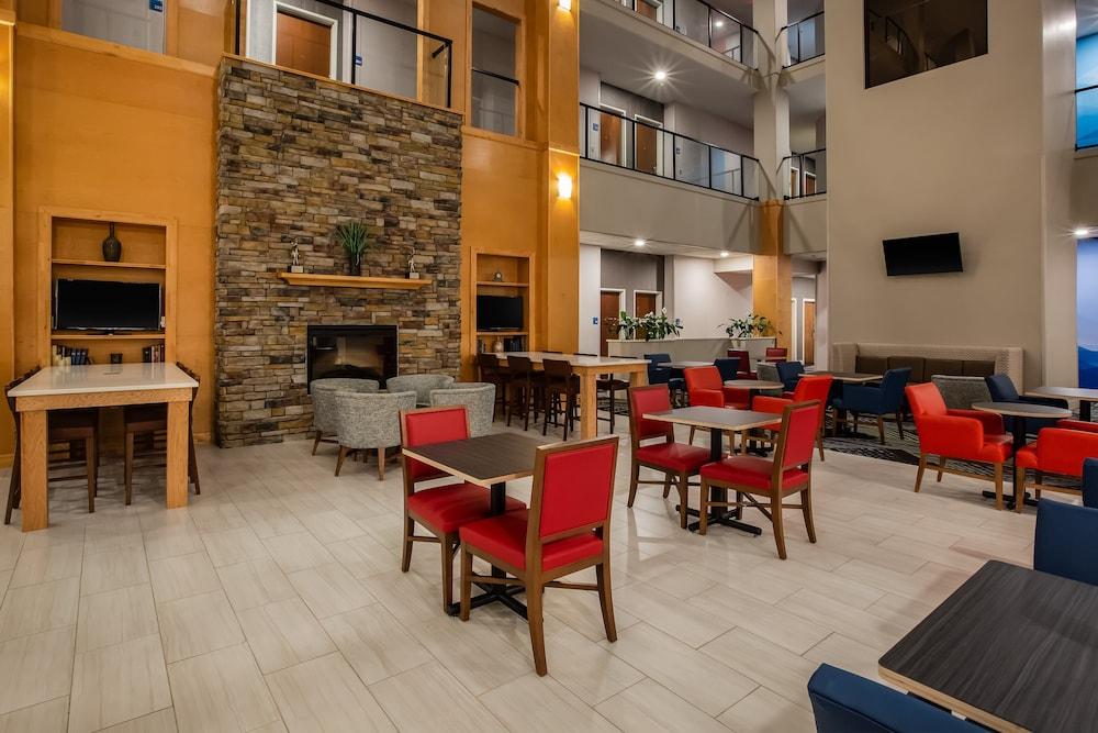 Holiday Inn Express Hotel & Suites Fairburn by IHG photo 21