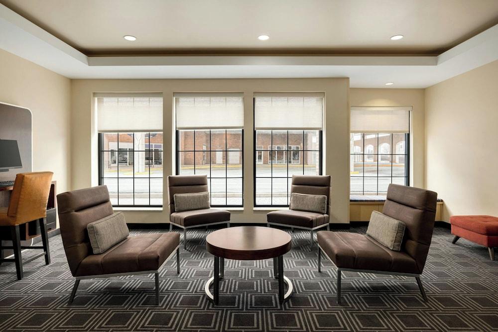 TownePlace Suites Williamsport photo 3