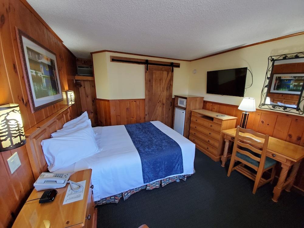 The Lake Motel photo 77
