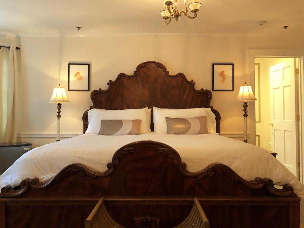 Ivy Manor Inn Village Center photo 21
