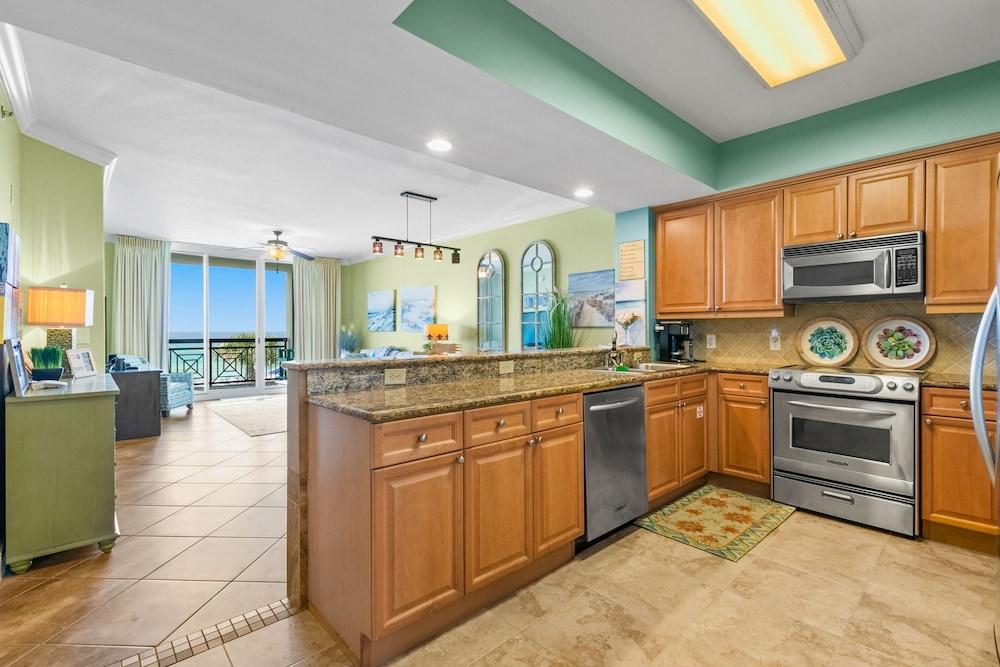 Azure Condominiums photo 19