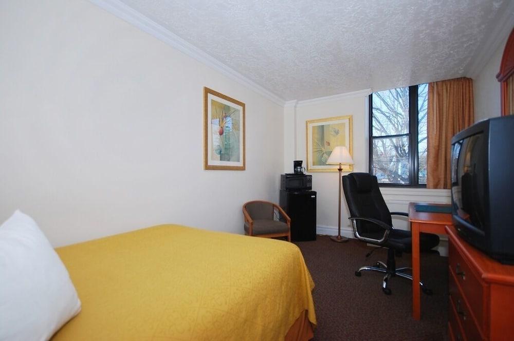 St. Lawrence Hotel photo 26