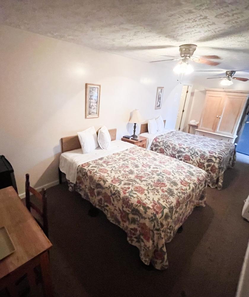 The Valley Inn photo 10