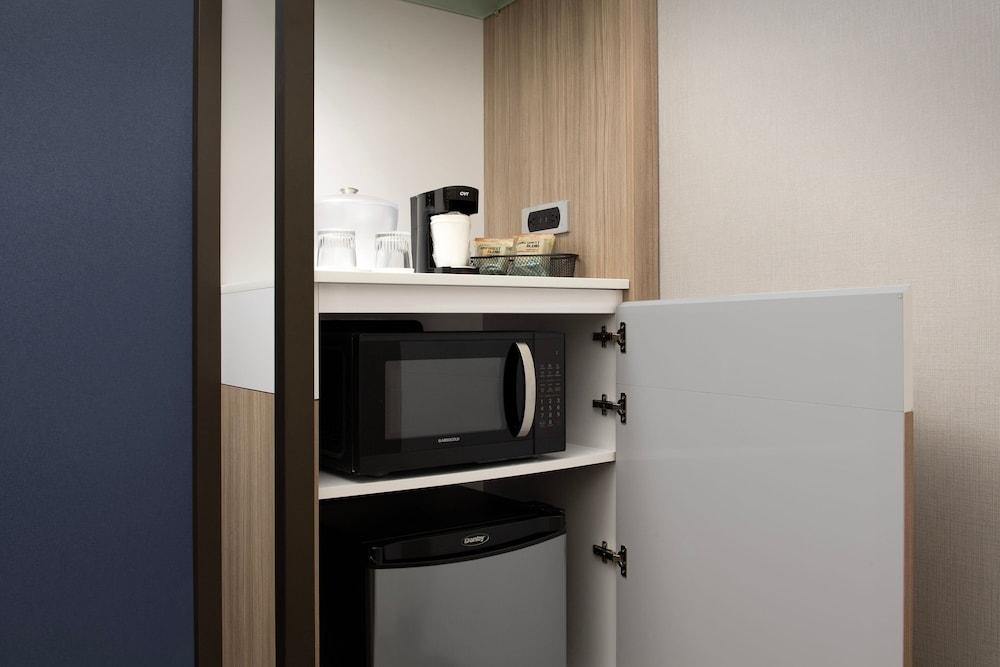 Springhill Suites By Marriott Fayetteville I 95 photo 15