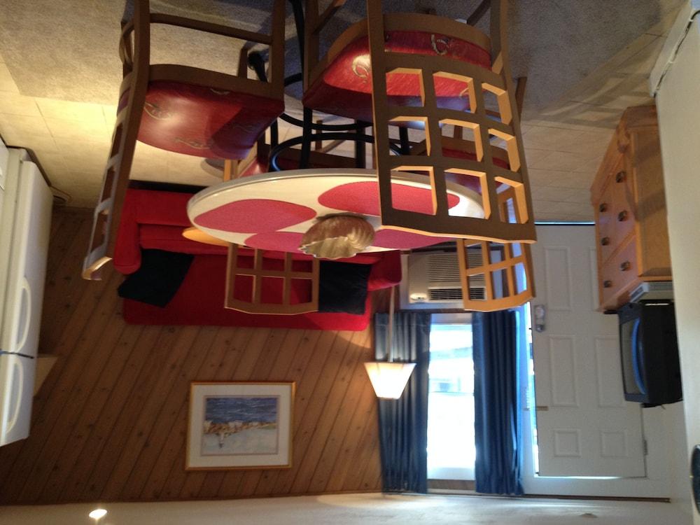 Mariner's Point Resort photo 16