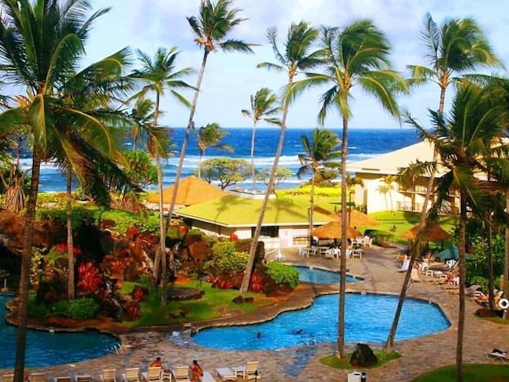 2417 at Lihue Oceanfront Resort photo 11