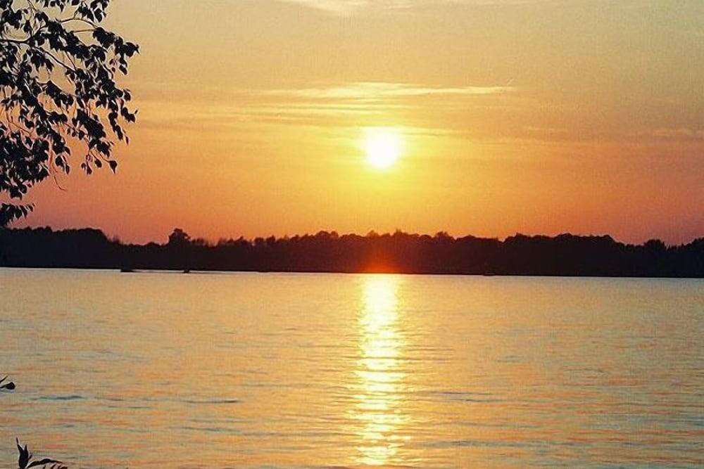 Chicaugon Lake Inn photo 65