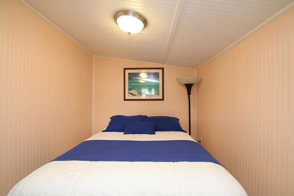 Sunset Cove Beach Resort photo 24