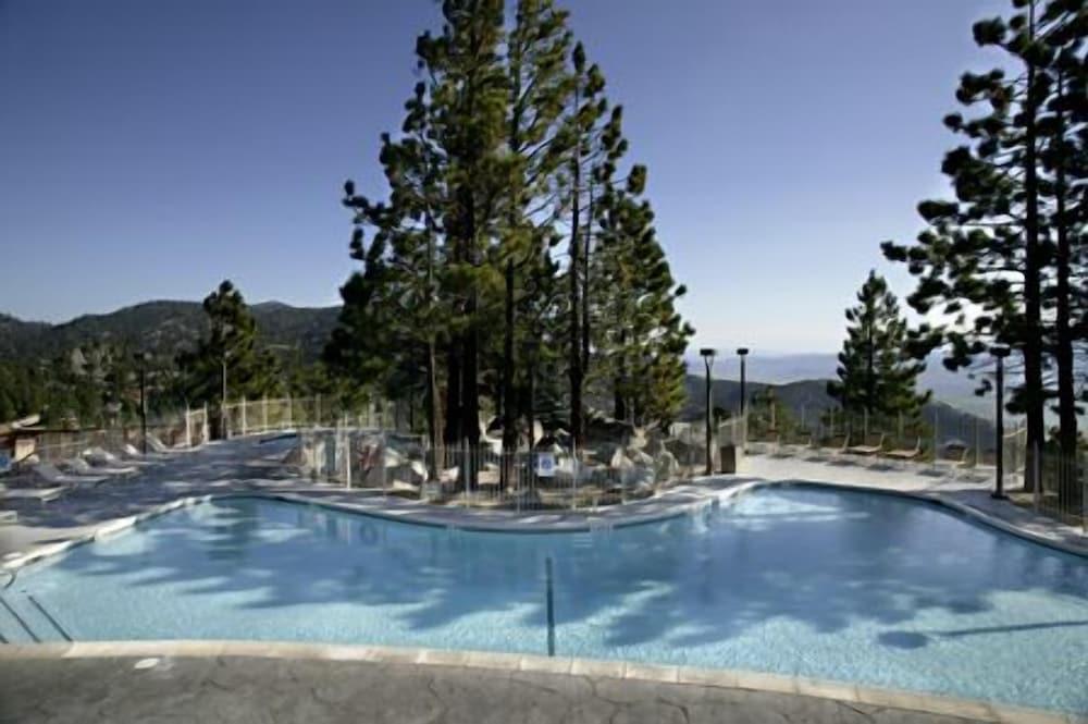 Ridge Crest photo 3