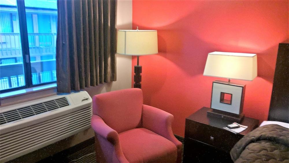 PepperTree Inn photo 17