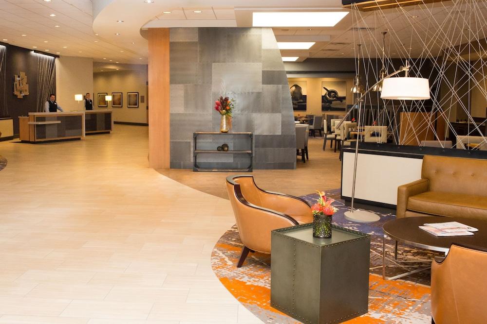 DoubleTree by Hilton Dayton Fairborn photo 42