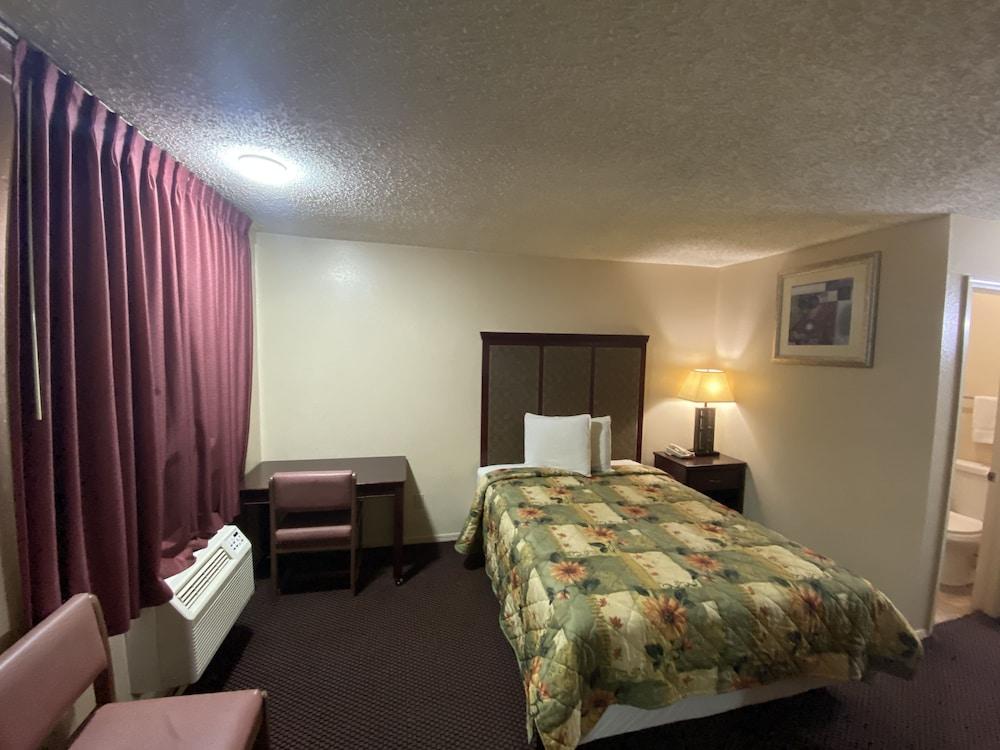 Century inn motel photo 9