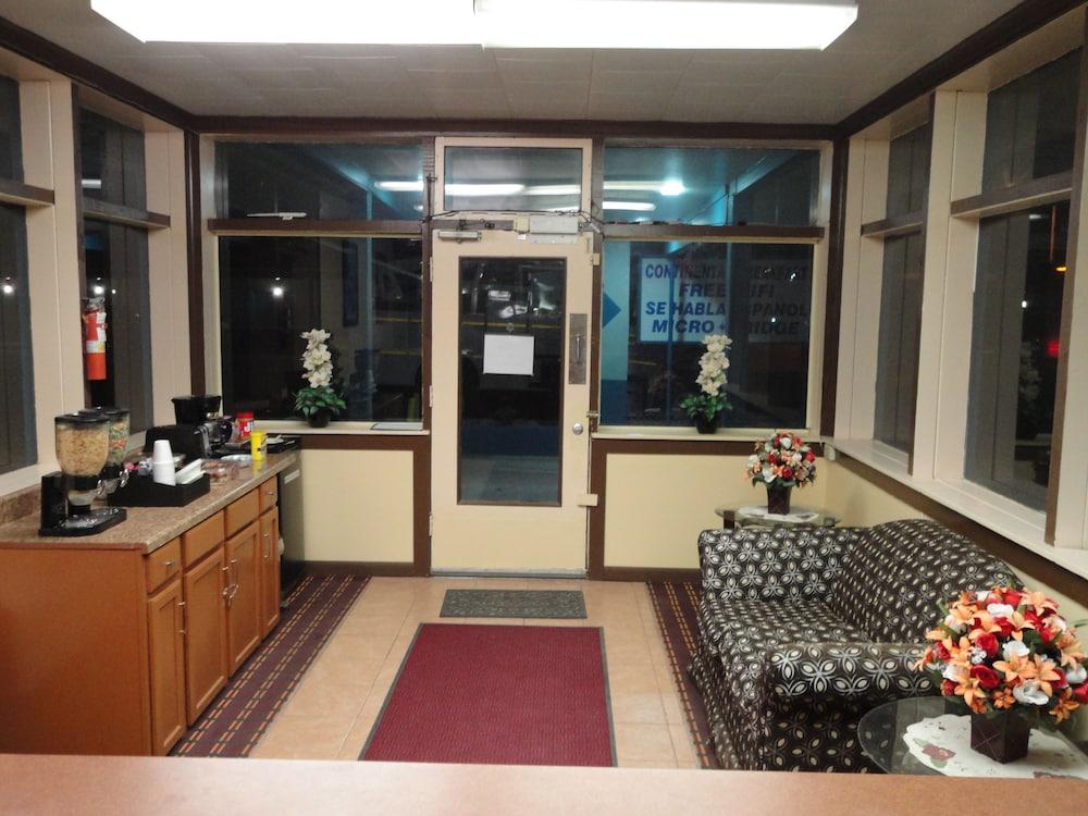 Sands Motel photo 21