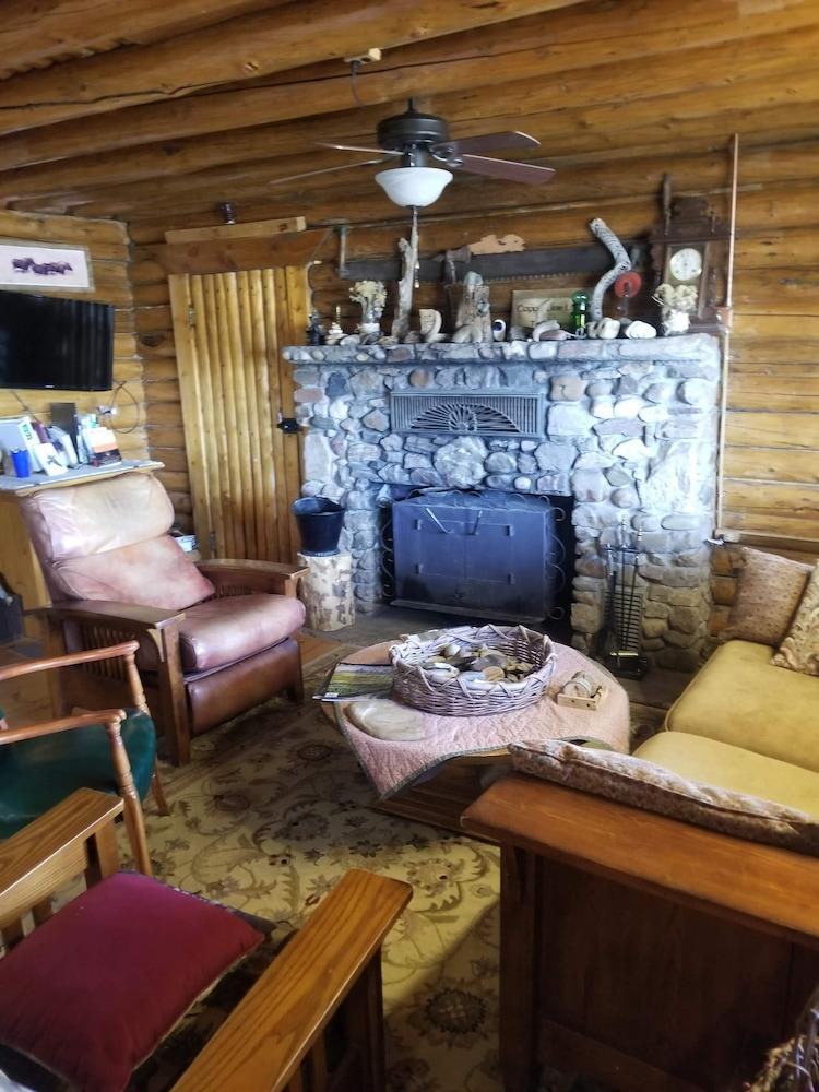 CopperLine Lodge photo 12