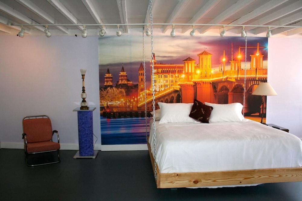 The Loft at Menorcan Square photo 5