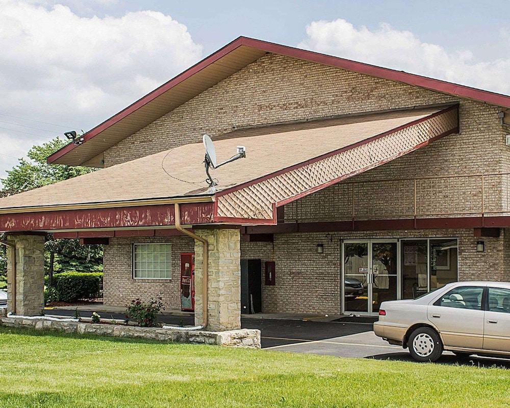 Econo Lodge Columbus West photo 28