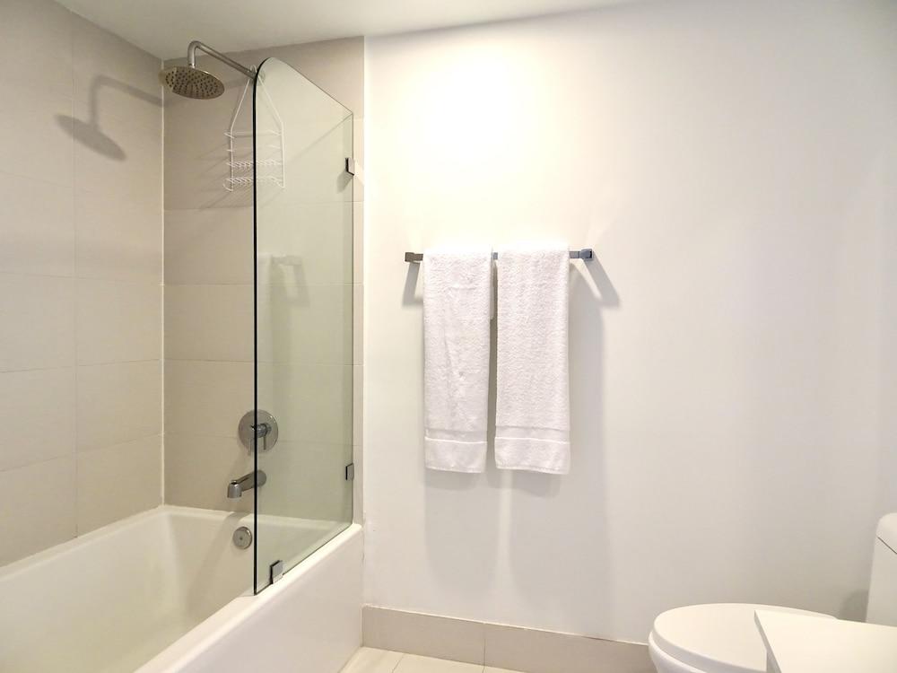 BW Luxury Suites photo 15
