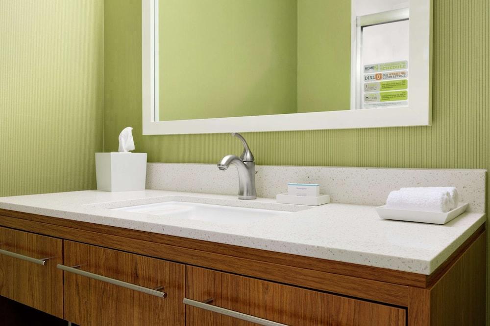 Home2 Suites by Hilton Pittsburgh Cranberry photo 16