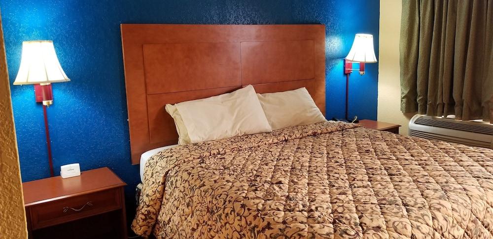 Executive Inn photo 4