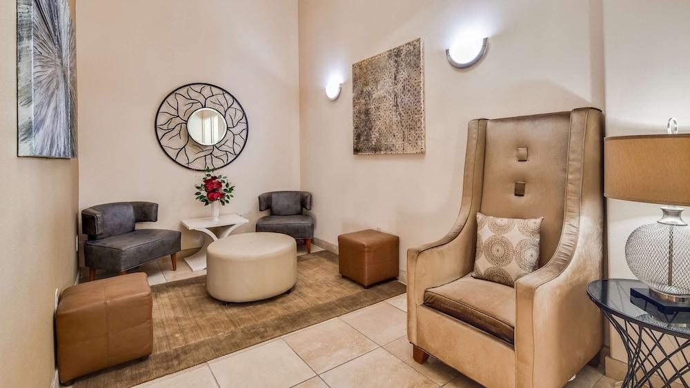 Best Western Plus Battle Ground Inn & Suites photo 4