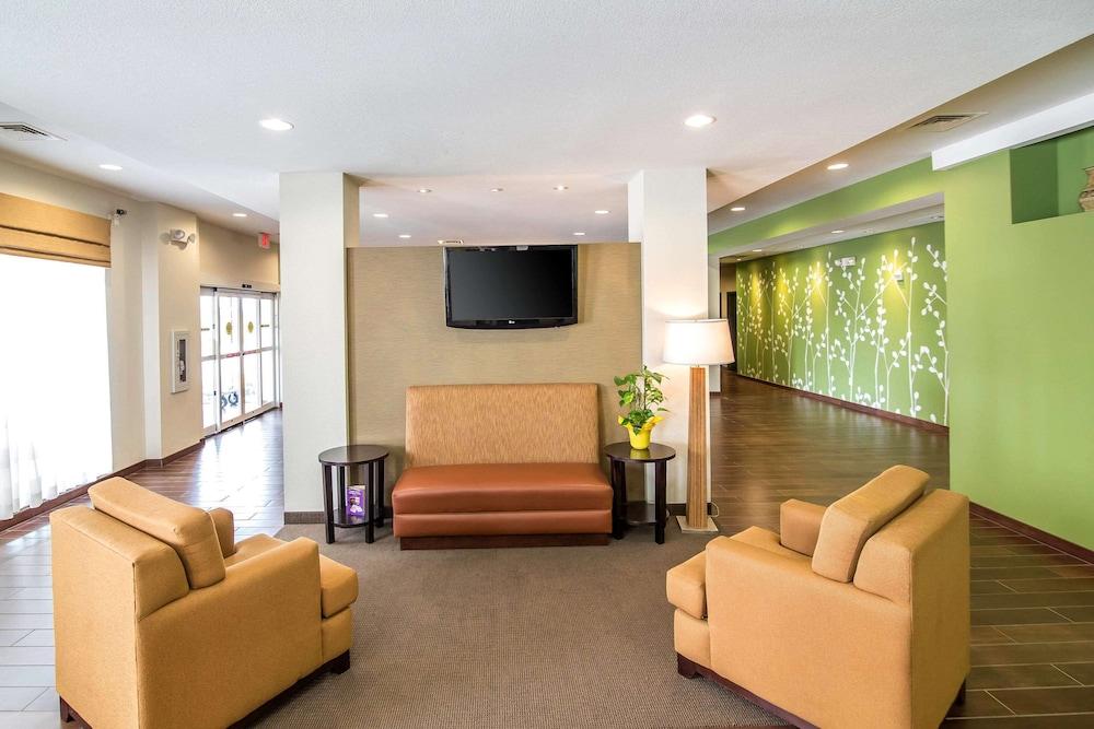 Sleep Inn & Suites Haysville - Wichita South photo 4