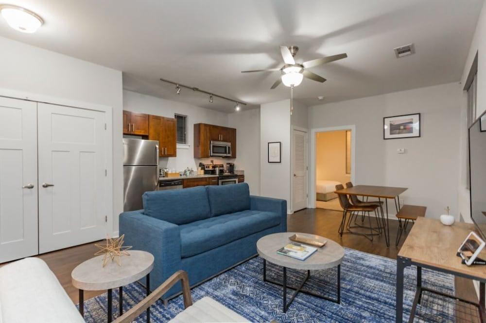 CozySuites Music Row photo 73