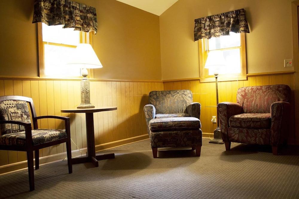 Giant City Lodge photo 32