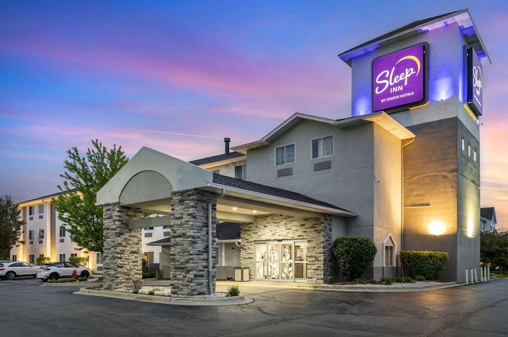 Sleep Inn Naperville - Chicago photo 32