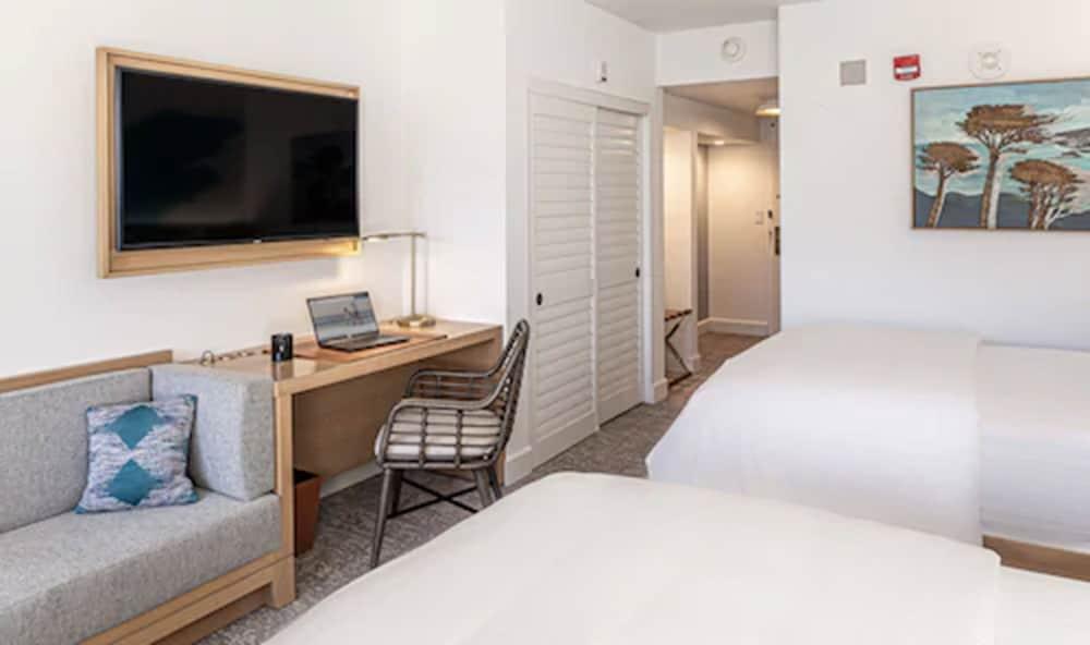 Portola Hotel & Spa at Monterey Bay photo 7