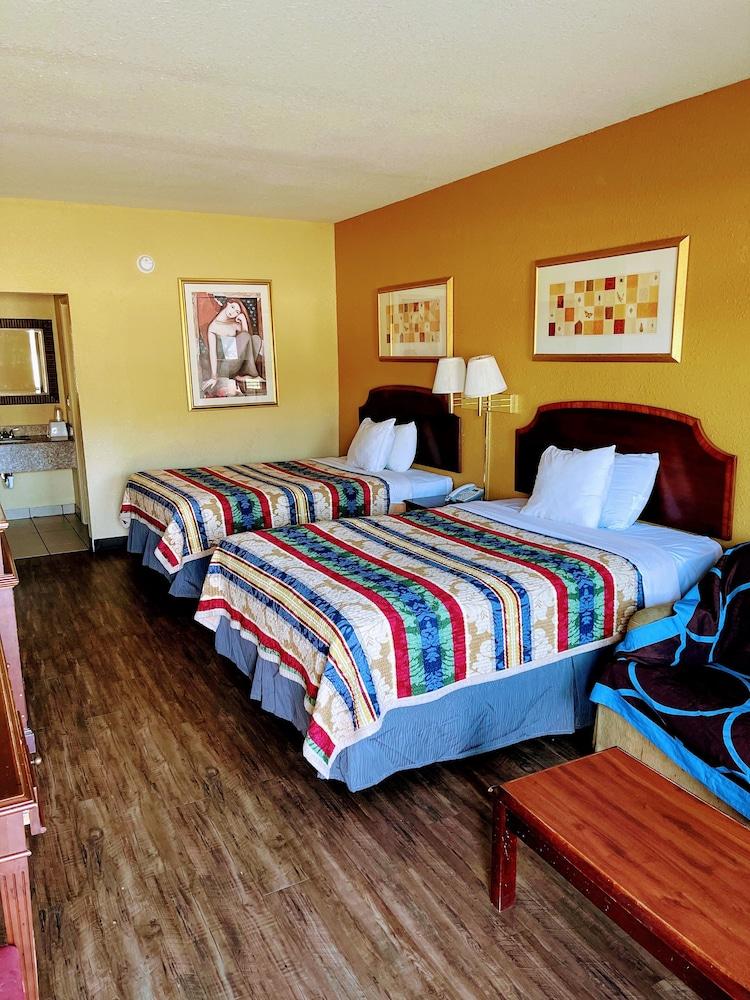 Fairview Suites photo 3