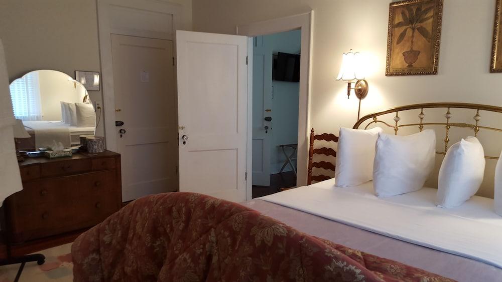 Putnam Lodge Hotel and Spa photo 7