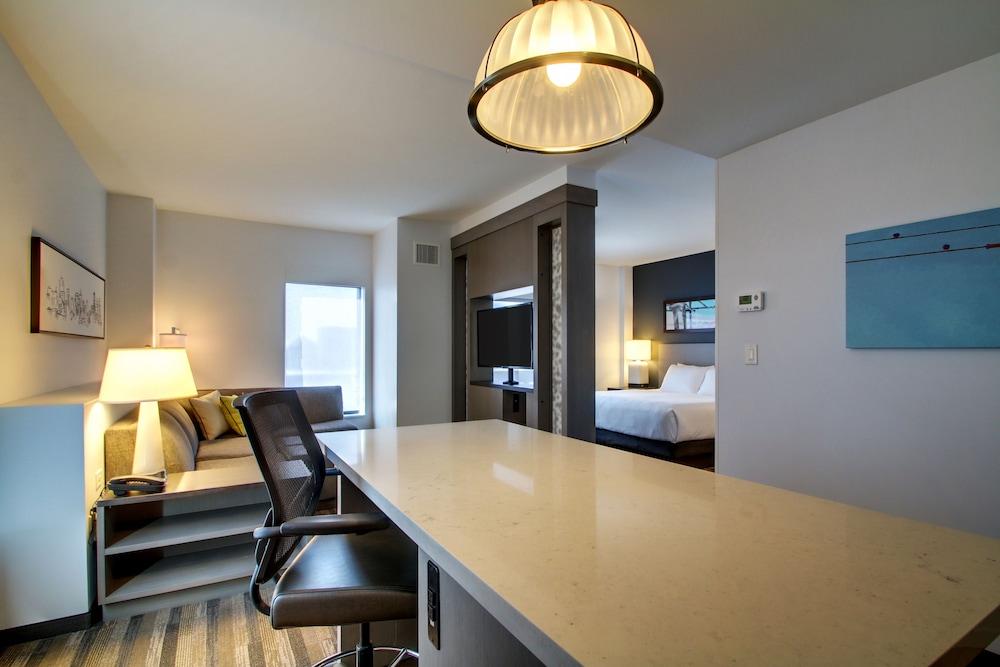 Hyatt House Chicago/Evanston photo 35