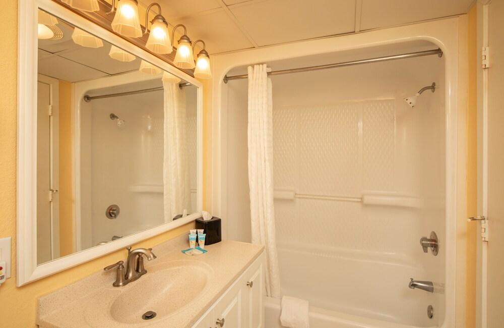 Grande Shores Ocean Resorts Condominiums photo 23