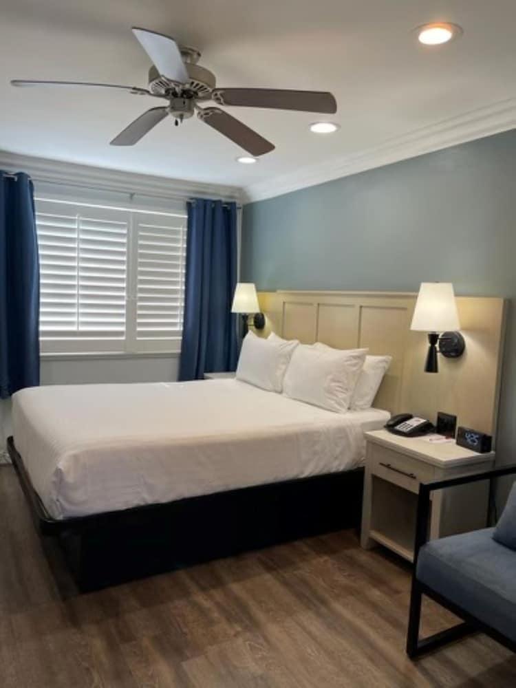 Ramada Limited Redondo Beach photo 4